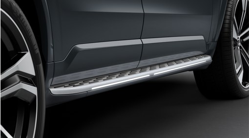 Integrated running board with illumination - XC90 2021 - Volvo Cars  Accessories
